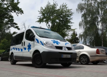 Почесний консул Литовської Республіки у Тернополі передав обласній клінічній лікарні ще один автомобіль швидкої допомоги