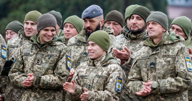 Верховна Рада України продовжила дію військового стану та загальної мобілізації до 23 серпня, кого можуть призвати?