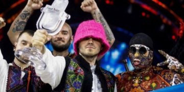 Гурт Kalush Orchestra посів перше місце і приніс третю в історії перемогу України в Євробаченні