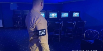 Комп’ютерного обладнання майже на півмільйона гривень вилучили у Тернополі оперативники ДВБ