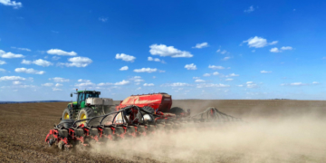 «Контінентал» завершив весняну посівну