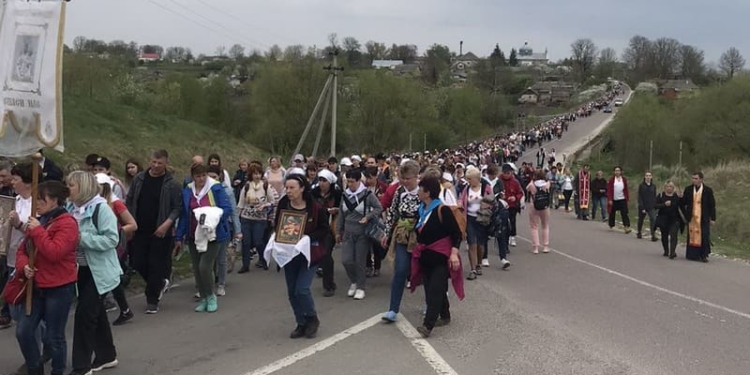 Близько 1500 матерів взяли участь у прощі до Зарваниці (ФОТО)