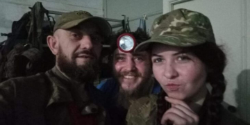 Незламна і співоча «Пташка», – Катя з Шумщини рятує маріупольців і наших захисників на «Азовсталі»