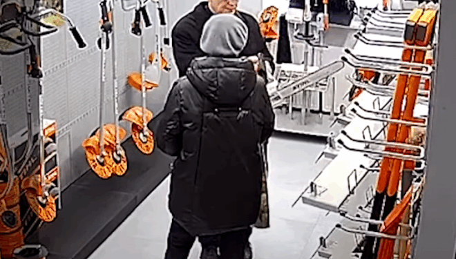 У Тернополі правоохоронці розшукують чоловіка і жінку (Відео)