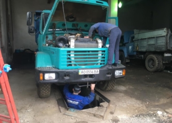 У Збаражі функціонує фірма з московськими власниками яка обслуговує авто та продає автозапчастини