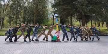 Мільйон переглядів у TikTok, – школярі з Тернопільщини розповіли про війну у соцмережах