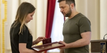 Президент Володимир Зеленський посмертно нагородив орденом «Золота Зірка» сапера, матроса Віталія Скакуна з Бережан