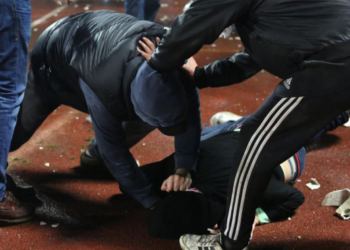 Черепно-мозкова травма, струс головного мозку та численні гематомами, – у Тернополі невідомі побили 28 річного чоловіка