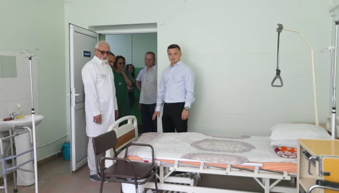 Продовжуємо забезпечувати заклади охорони здоров’я Тернопільської обласної ради необхідним медичним обладнанням, – Михайло Головко