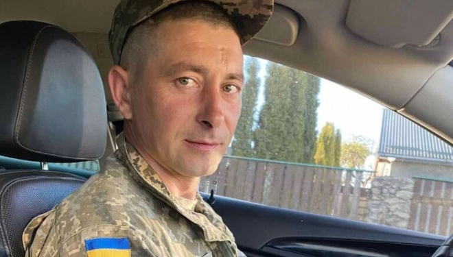 Рука висіла на смужках шкіри: боєць з Тернопільщини розповів про пережите пекло на фронті