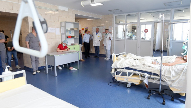 Тернопільська обласна клінічна лікарня отримала нове дороговартісне обладнання для лікування важкохворих