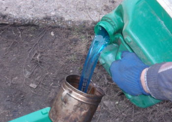 Проблеми з пальним штовхають людей на кримінал, – тракториста зловили за спробою поцупити на фермі дизпаливо