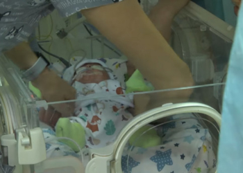 У Тернопільському пологовому народився малюк вагою 560 грамів