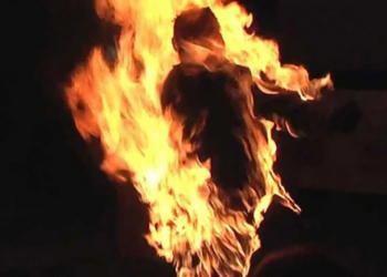 На Тернопільщині чоловік облив бензином і підпалив жінку? Правоохоронцям жінка розповіла іншу історію