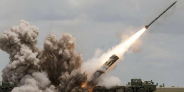 Вже зафіксували вплив шкідливих речовин на правоохоронців, які прибули на місце падіння ракет на Тернопільщині