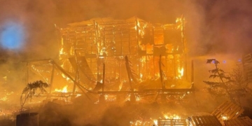 Поблизу Тернополя сталася велика пожежа: очевидці фіксували полум’я закілька кілеметрів від джерела