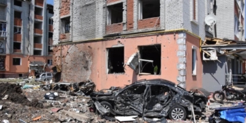 Моторошні кадри та відео наслідків ракетних ударів у Чорткові