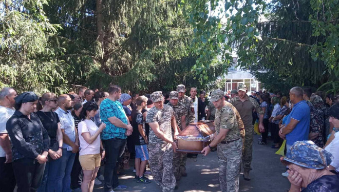 Друзів викликали на комісію, а його – ні, тому не вагаючись теж пішов боронити Україну від ворога
