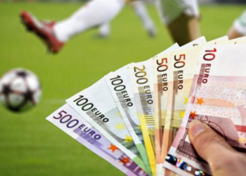 Вкрав 14 тисяч євро у сусідки і спустив все у «ставках на спорт»