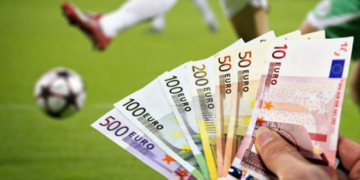 Вкрав 14 тисяч євро у сусідки і спустив все у «ставках на спорт»