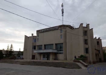 «Хіба зайти помолитись»: навіщо на карту тернопільських укриттів нанесено не працюючі бомбосховища?