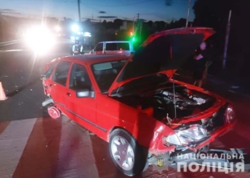 ДТП неподалік Тернополя: травмована вагітна жінка