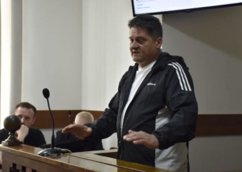 «Кинувся до сина, намагався з’єднати дві частини тіла…»