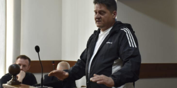 «Кинувся до сина, намагався з’єднати дві частини тіла…»