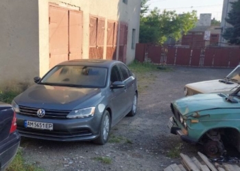 У м. Монастириська на Тернопільщині нетвереза депутатка за кермом погрожувала патрульним звільненням з роботи