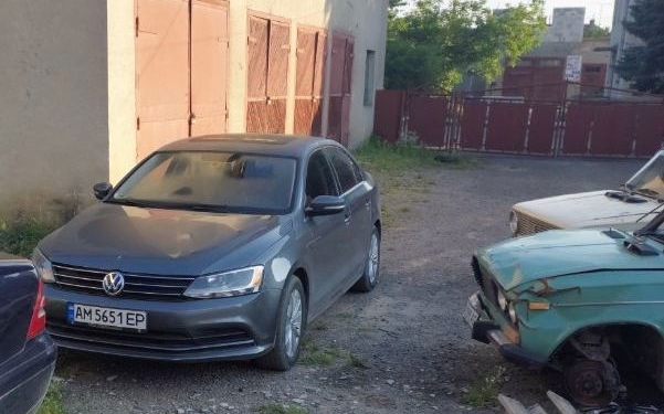 У м. Монастириська на Тернопільщині нетвереза депутатка за кермом погрожувала патрульним звільненням з роботи