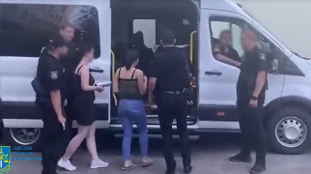 Тернопільські підприємці потрапили на гачок шахраїв, які писали фейкові листи від імені голови ОВА і видурювали гроші на ЗСУ