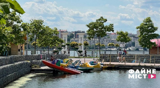 Скільки коштують розваги на Тернопільському ставі та як довго тривають – у матеріалі