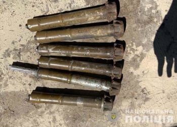 На Кременеччині у місцевого мешканця знайшли цілий арсенал вибухівки