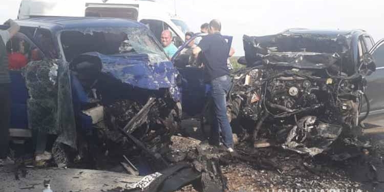 19-річний водій «Volkswagen Touareg» на Тернопільщині вчинив смертельне ДТП виїхавши на зустрічну