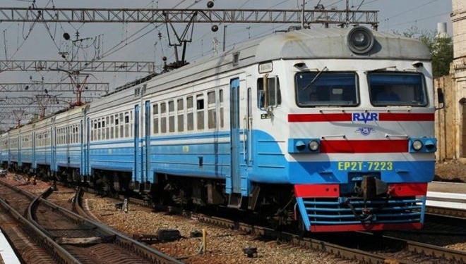 Неподалік Тернополя електричка переїхала чоловіка, останній загинув на місці