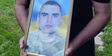 Збаражчина плаче за ще одним вірним сином України, Героєм – Олексієм Карповим