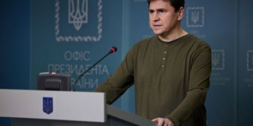 Ворог битиме ракетами по наших містах у День Незалежності, – Подоляк