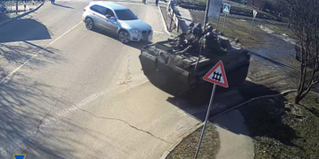 СБУ затримала агента рф, який «провів» до околиць Києва понад 120 одиниць техніки окупантів