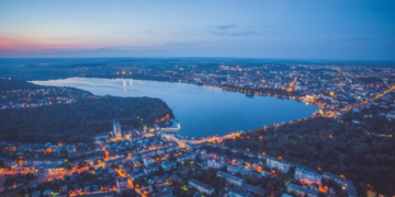 Зробити Тернопіль столицею України пропонують президентові на сайті петицій