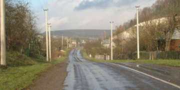 На Підгаєччині п’яний студент заїхав в електричну опору і отримав 34000 грн штрафу