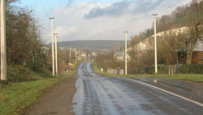 На Підгаєччині п’яний студент заїхав в електричну опору і отримав 34000 грн штрафу