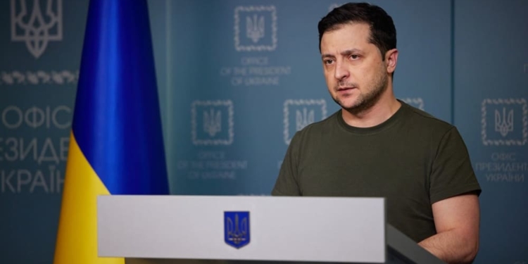 Президент Зеленський пропонує продовжити воєнний стан і мобілізацію ще на 90 діб