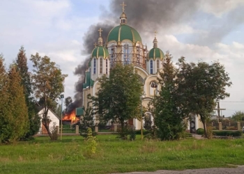 У Бучачі, що на Тернопільщині, пожежа ледь не знищила церкву