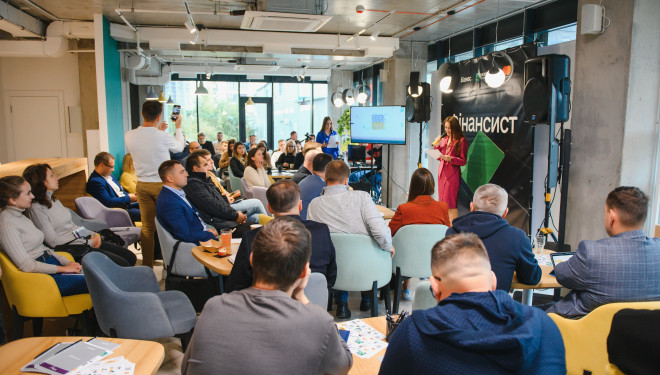 В центрі Дія.Бізнес у Тернополі відбулась презентація можливостей для українського бізнесу завдяки співпраці мережі центрів Дія.Бізнес з UKRSIBBANK та Mastercard