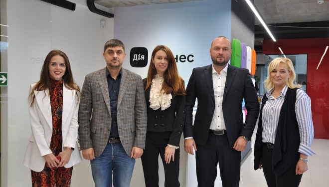 В центрі Дія.Бізнес у Тернополі відбулась прес-конференція щодо запуску проєктної діяльності центрів Дія.Бізнес у Тернополі та Ужгороді