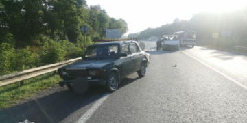 ДТП неподалік села Ступки, – зіткнулися одразу 3 автомобілі