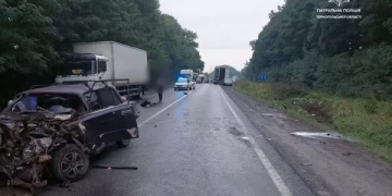 На автодорозі Тернопіль — Львів — Рава-Руська сталася серйозна ДТП: рух трасою ускладнений