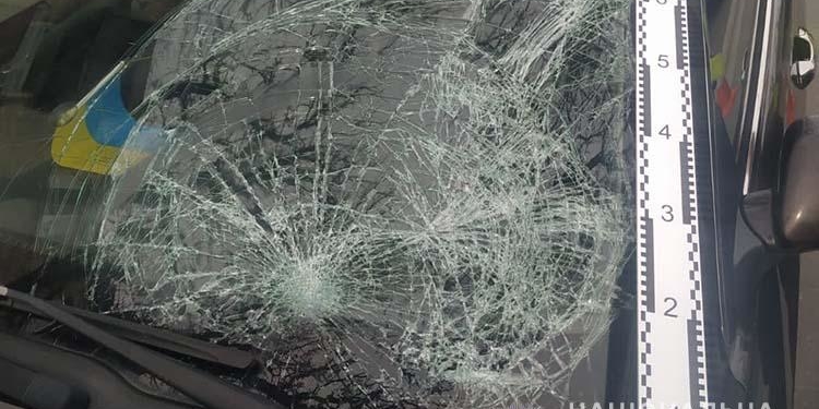 У Тернополі на вулиці Руська кермувальник Honda Accord збив пішохода