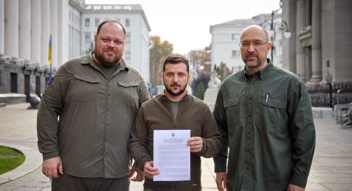 Офіційно: Україна подає заявку на вступ до НАТО