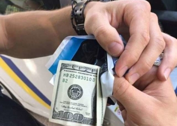 У Почаєві нетверезий водій намагався за 100 долларів відкупитися від патрульних